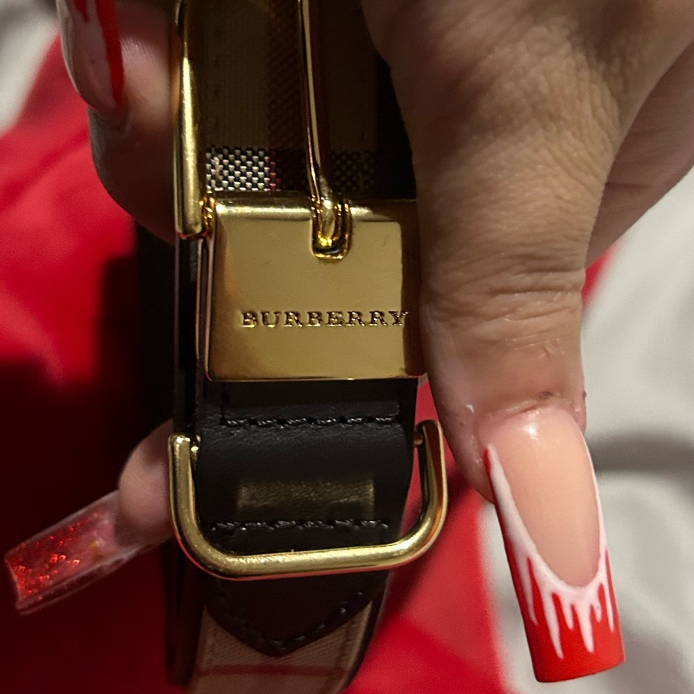 Burberry women’s belt - Picture 4 of 6